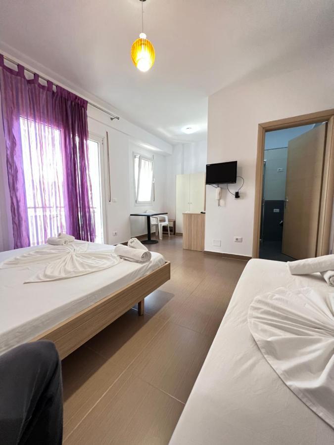 Hotel The Blue Horizon Radhimë Esterno foto