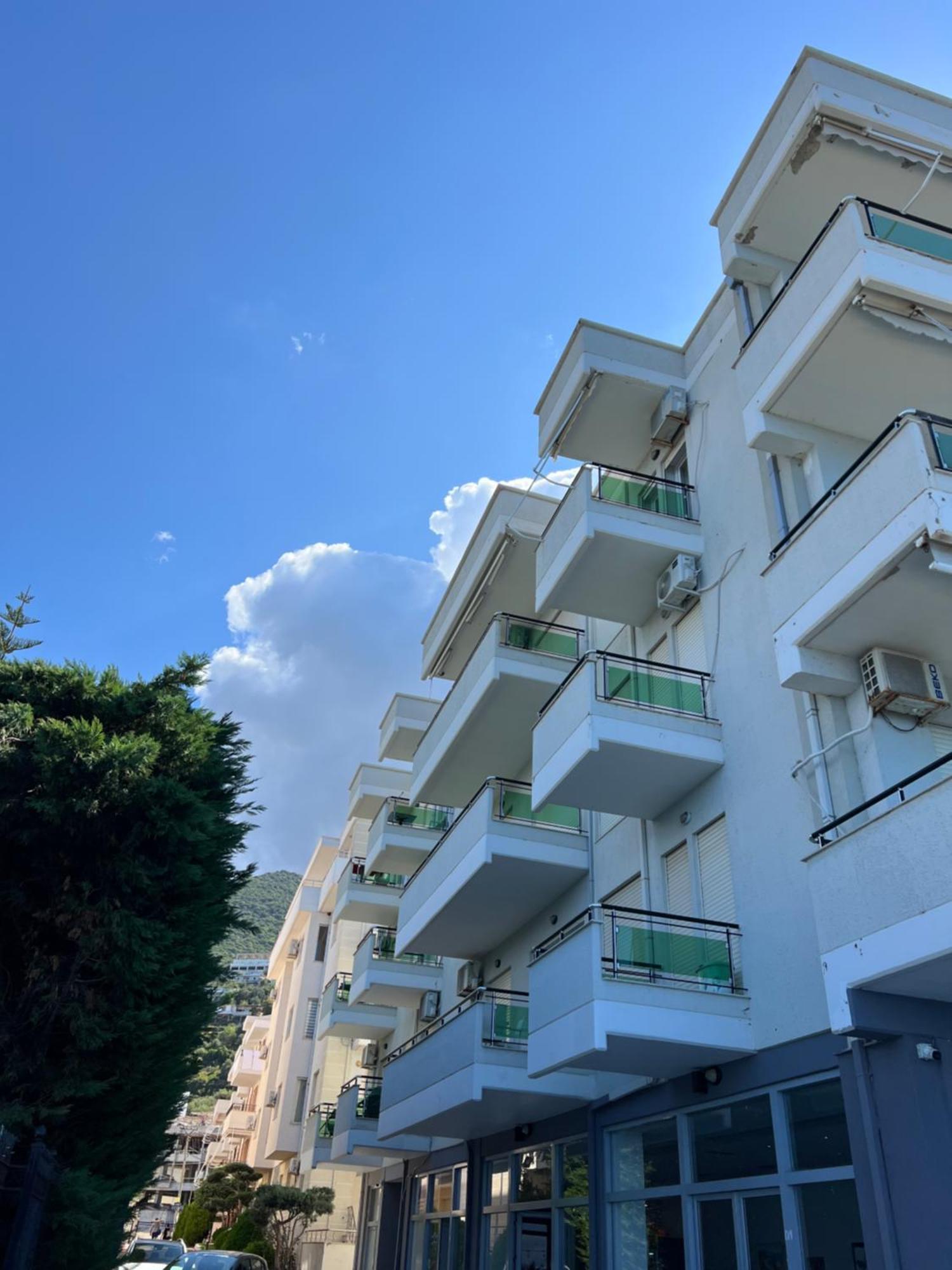Hotel The Blue Horizon Radhimë Esterno foto